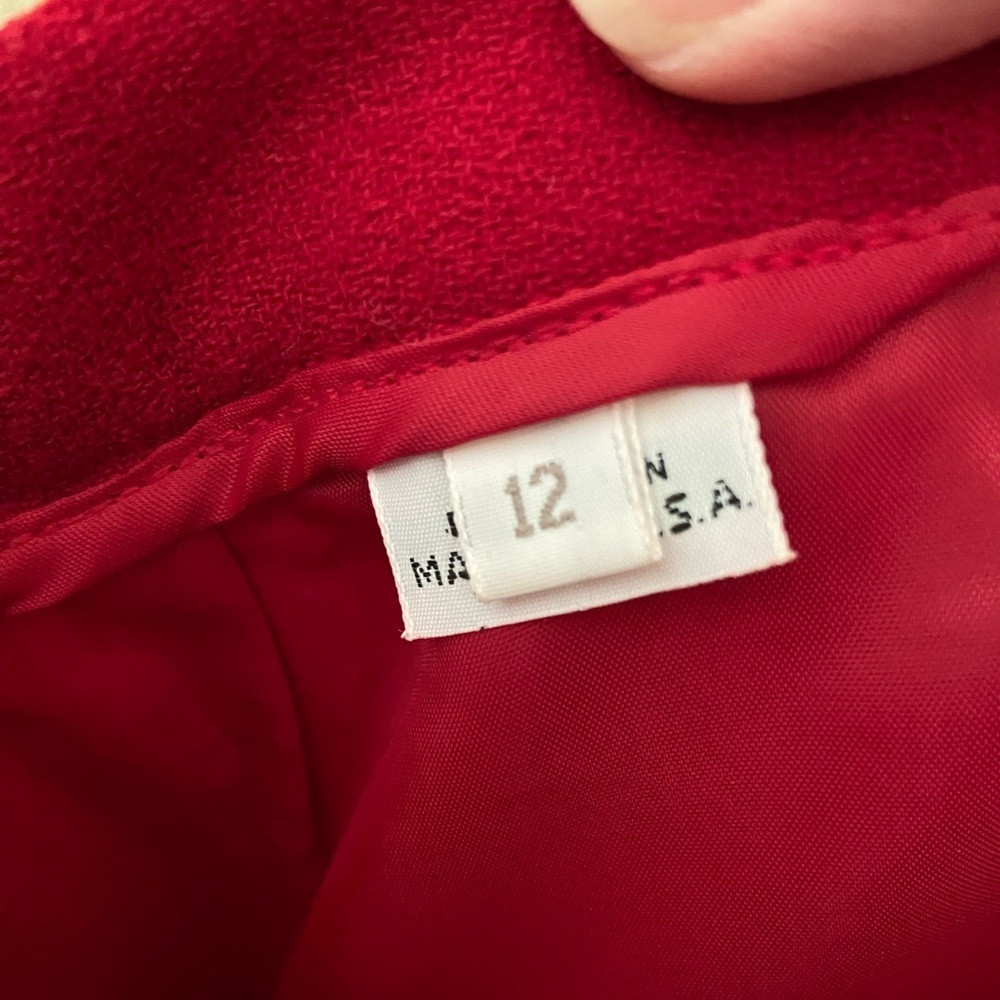 CHRISTIAN DIOR Vintage Pure Red Full Suit w/Pleat Skirt Gold Buttons sz 12 - Picture 14 of 16